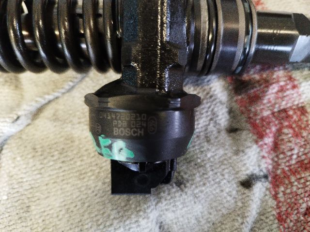 bontott VW TOUAREG Porlasztó (1 db)