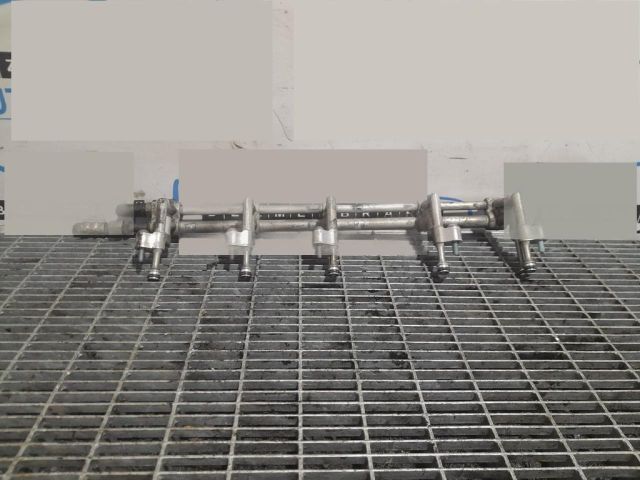 bontott VW TOUAREG Résolajcső