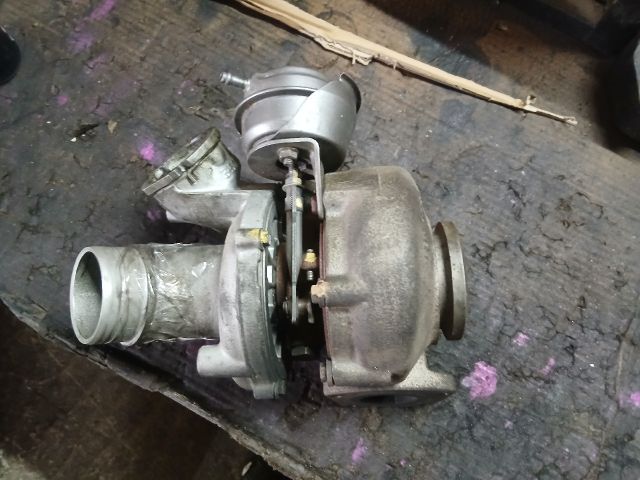 bontott VW TOUAREG Turbó