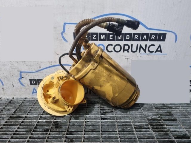 bontott VW TOUAREG Üzemanyag Szivattyú