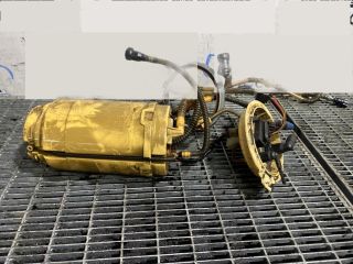 bontott VW TOUAREG Üzemanyag Szivattyú