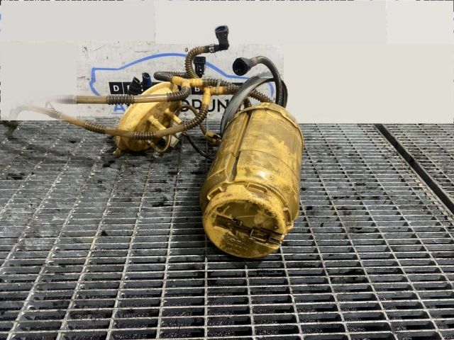 bontott VW TOUAREG Üzemanyag Szivattyú