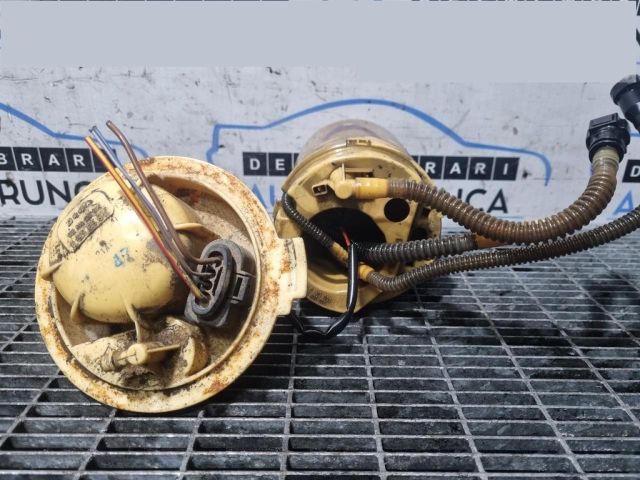 bontott VW TOUAREG Üzemanyag Szivattyú