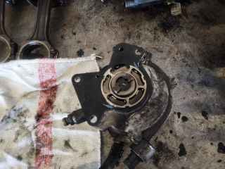 bontott VW TOUAREG Vákumpumpa