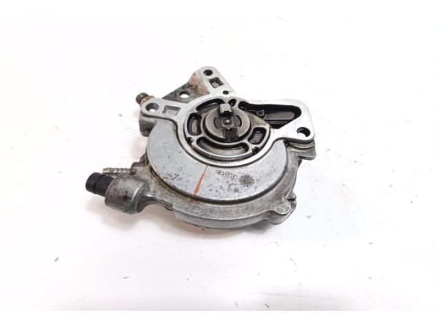 bontott VW TOUAREG Vákumpumpa