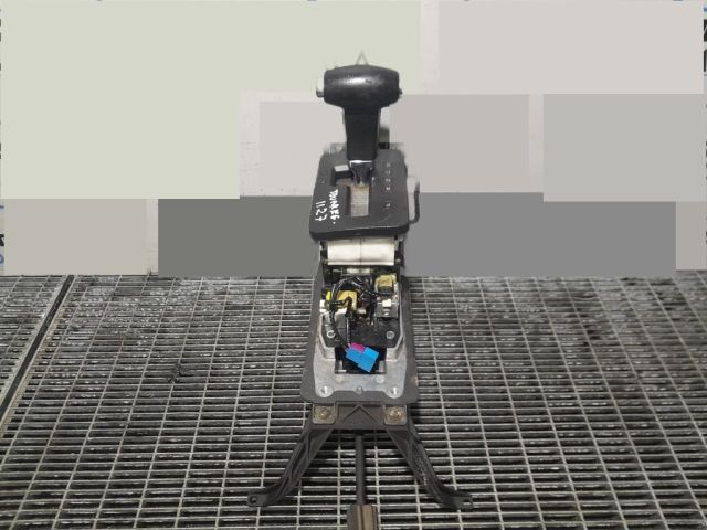 bontott VW TOUAREG Váltó Kulissza