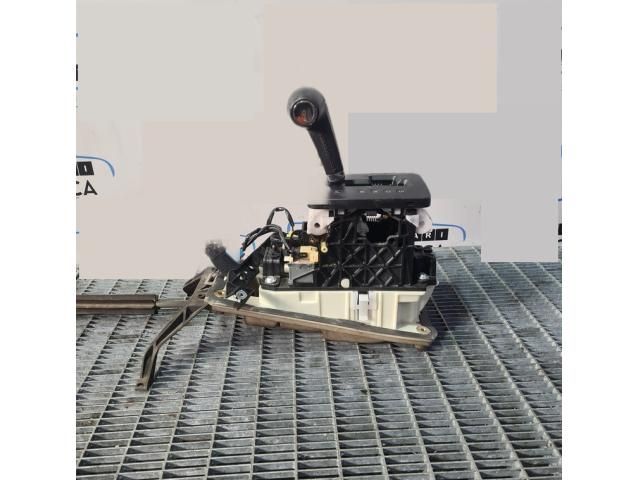 bontott VW TOUAREG Váltó Kulissza