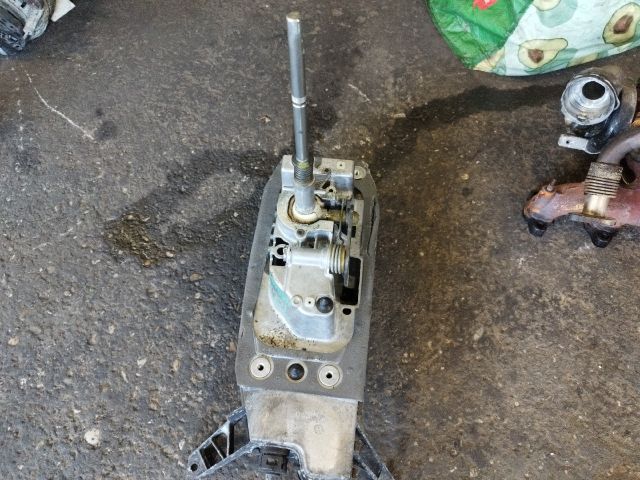 bontott VW TOUAREG Váltó Kulissza