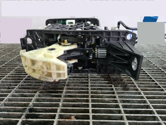 bontott VW TOUAREG Váltó Kulissza