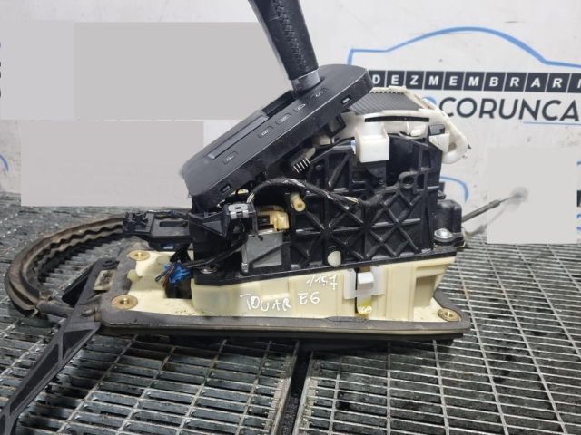 bontott VW TOUAREG Váltó Kulissza