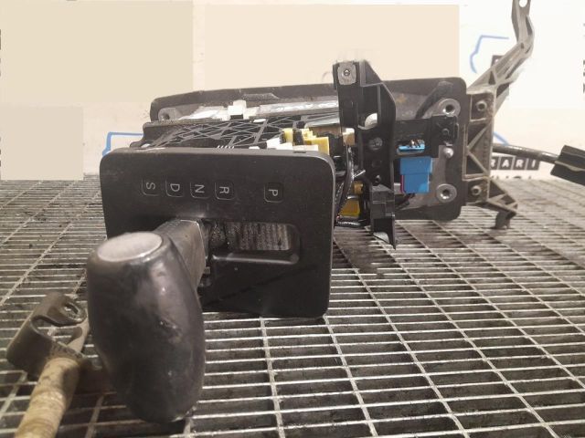 bontott VW TOUAREG Váltó Kulissza