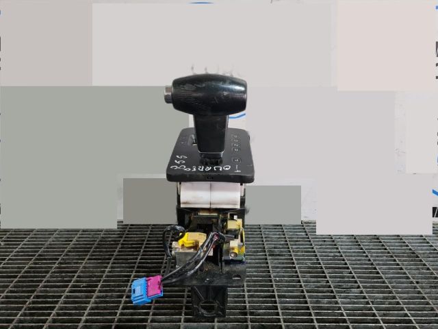 bontott VW TOUAREG Váltó Kulissza