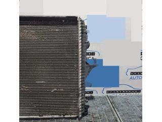 bontott VW TOUAREG Vízhűtő Radiátor (Klímás)