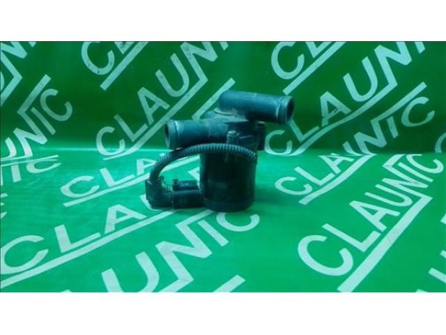 bontott VW TOUAREG Vízpumpa