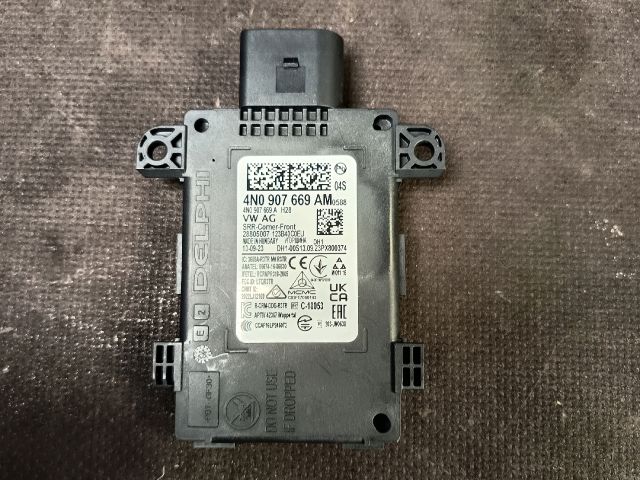 bontott VW TOUAREG Jeladó (Magában)