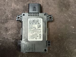 bontott VW TOUAREG Jeladó (Magában)