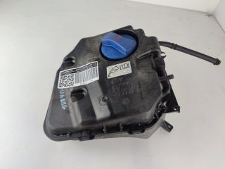 bontott VW TOUAREG Kiegyenlítő Tartály