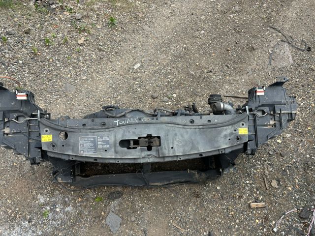 bontott VW TOUAREG Komplett Homlokfal (Részeivel)