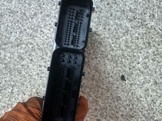 bontott VW TOUAREG Motorvezérlő