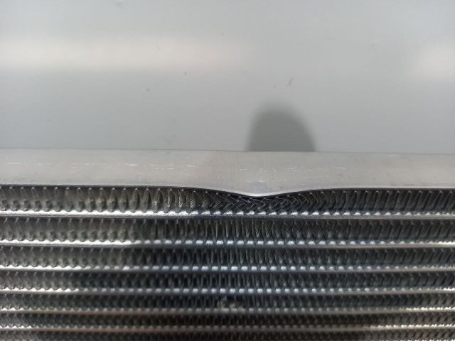 bontott VW TOUAREG Olajhűtő