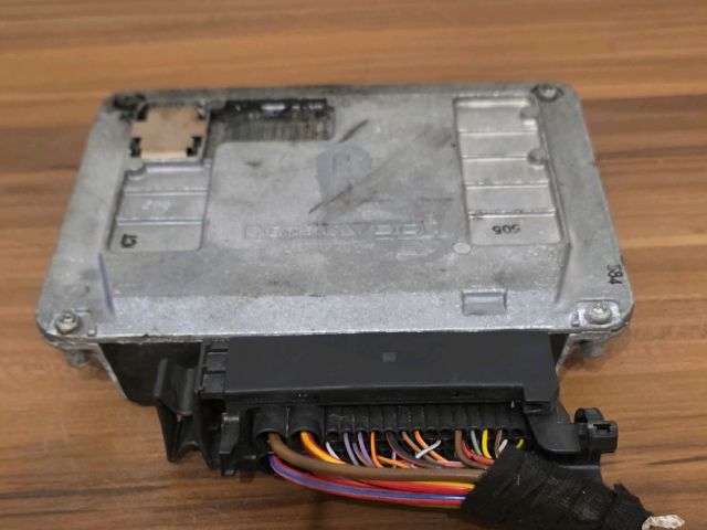 bontott VW TOUAREG Osztómű Vezérlő Modul