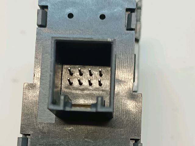 bontott VW TOUAREG Állítható Futómű Vezérlő Panel