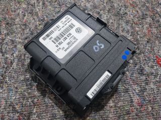 bontott VW TOUAREG Automata Váltó Elektronika