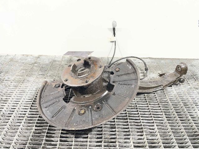 bontott VW TOUAREG Bal első Csonkállvány