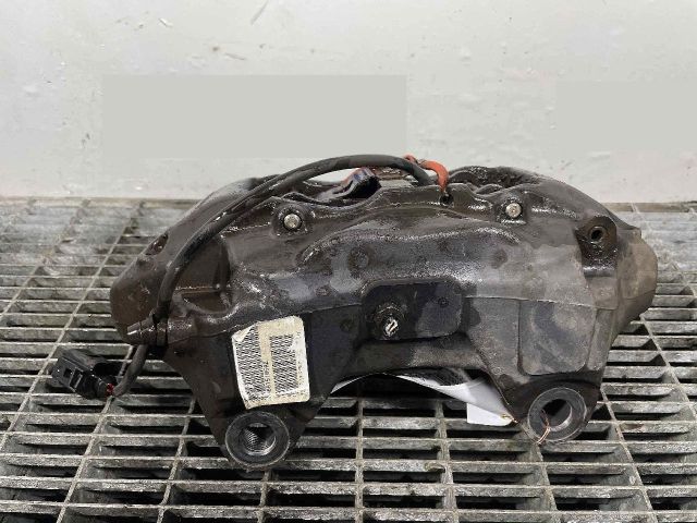 bontott VW TOUAREG Bal első Féknyereg Munkahengerrel