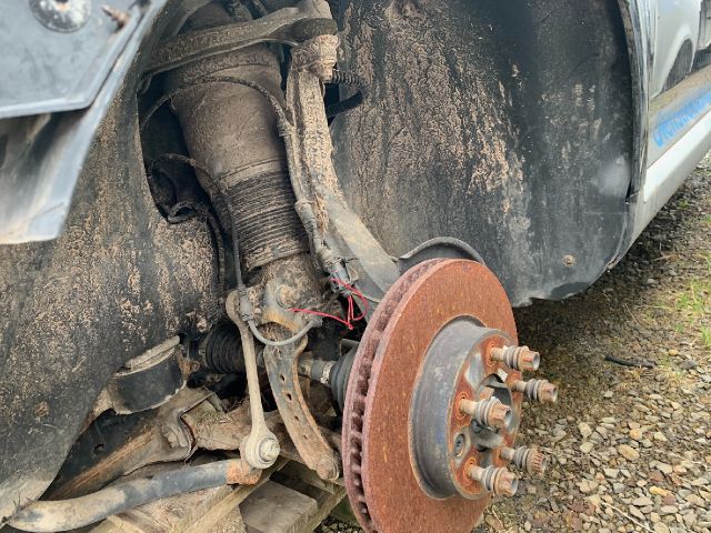 bontott VW TOUAREG Bal első Gólyaláb (Lengécsillapító, Rugó)