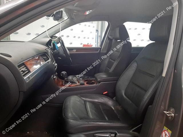 bontott VW TOUAREG Bal első Lengéscsillapító