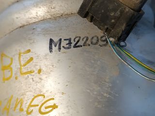 bontott VW TOUAREG Bal első Rugó