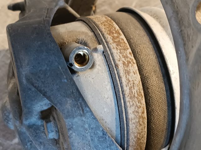 bontott VW TOUAREG Bal első Rugó