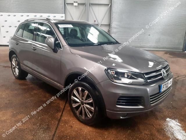 bontott VW TOUAREG Bal Féltengely
