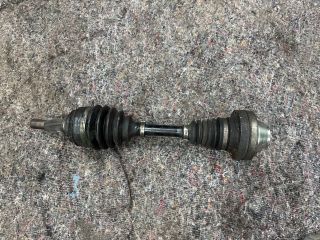 bontott VW TOUAREG Bal Féltengely