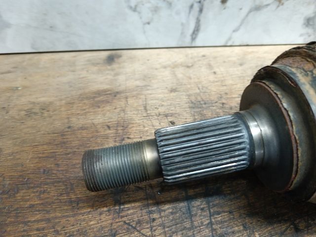 bontott VW TOUAREG Bal Féltengely