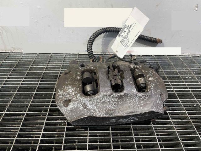 bontott VW TOUAREG Bal hátsó Féknyereg Munkahengerrel