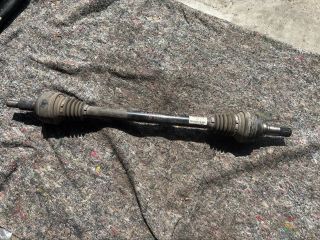 bontott VW TOUAREG Bal hátsó Féltengely