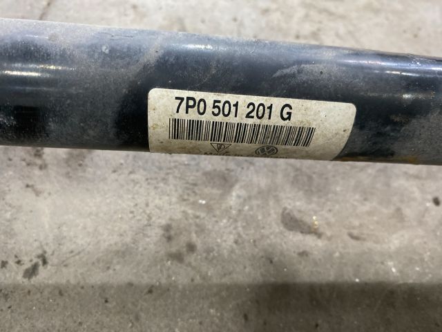 bontott VW TOUAREG Bal hátsó Féltengely