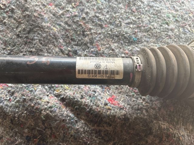 bontott VW TOUAREG Bal hátsó Féltengely