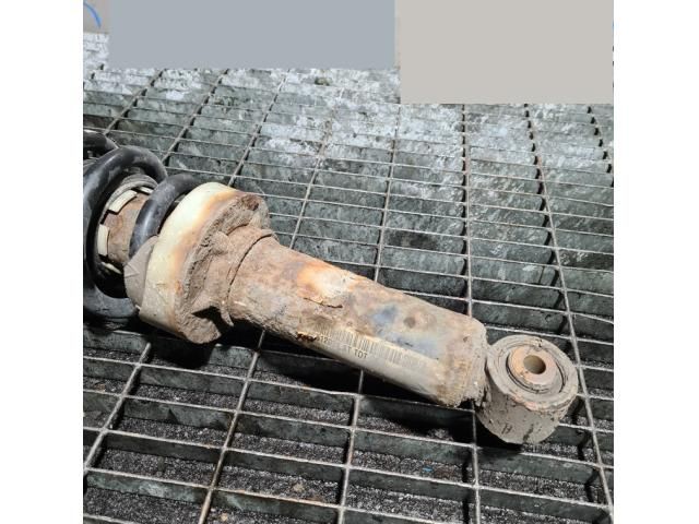 bontott VW TOUAREG Bal hátsó Lengéscsillapító