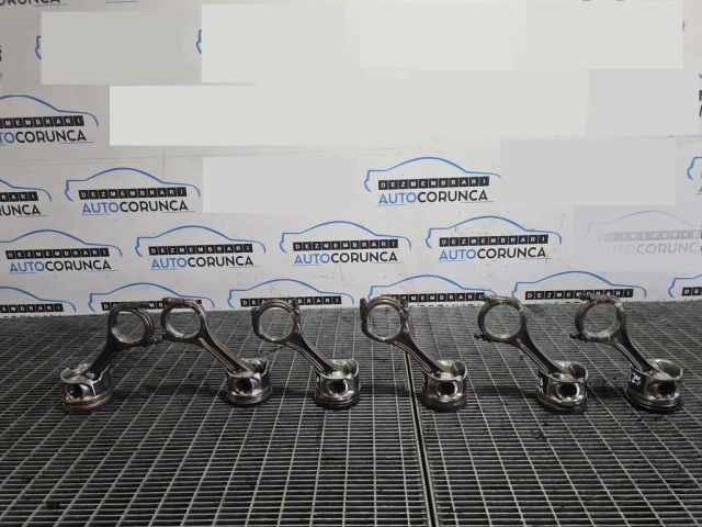 bontott VW TOUAREG Dugattyú