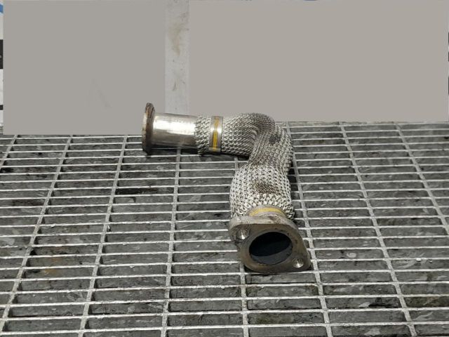 bontott VW TOUAREG EGR Hűtő Cső