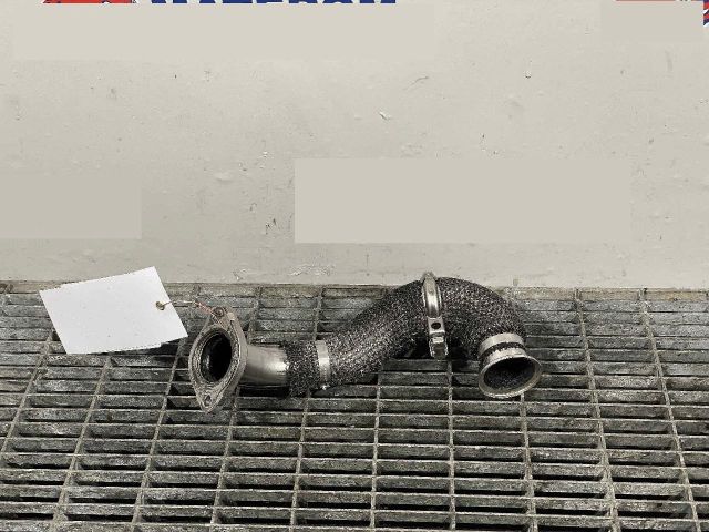 bontott VW TOUAREG EGR Hűtő Cső