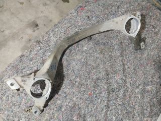 bontott VW TOUAREG Első Bölcső