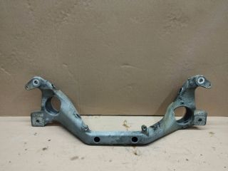 bontott VW TOUAREG Első Bölcső