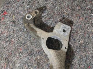 bontott VW TOUAREG Első Bölcső