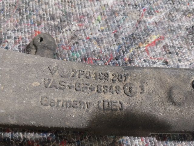 bontott VW TOUAREG Első Bölcső