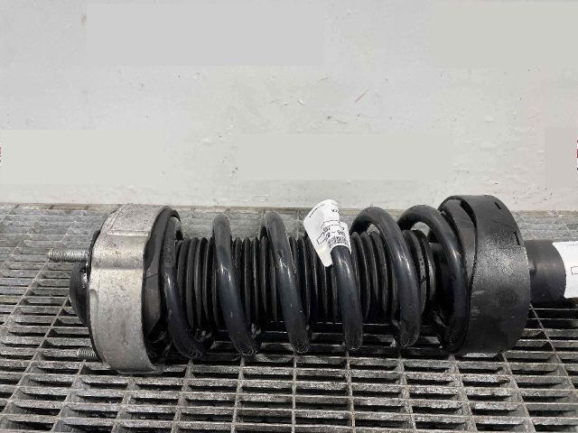 bontott VW TOUAREG Első Rugó