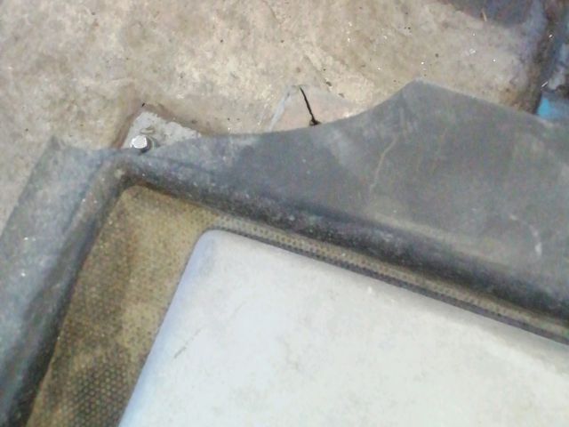 bontott VW TOUAREG Felső Motorburkolat